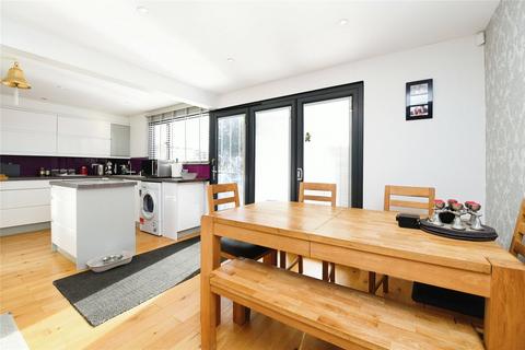 3 bedroom semi-detached house for sale, First Avenue, Canvey Island, SS8