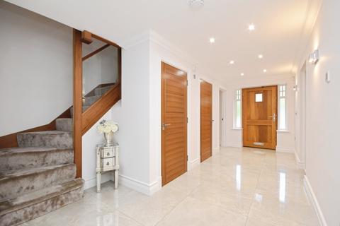 5 bedroom detached house for sale, Church Road, Hockley, Essex, SS5