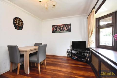 4 bedroom detached house for sale, Elm Drive, Rayleigh, Essex, SS6