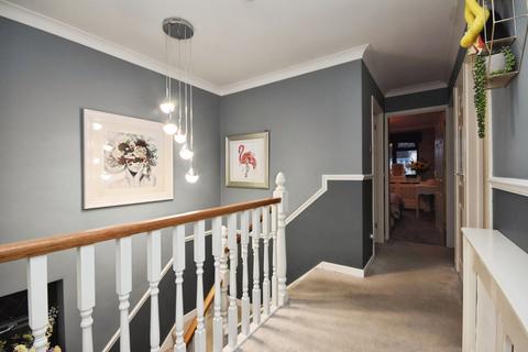 4 bedroom detached house for sale, High Elms Road, Hullbridge, Hockley, Essex, SS5