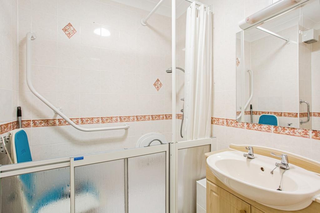 Walk In Shower