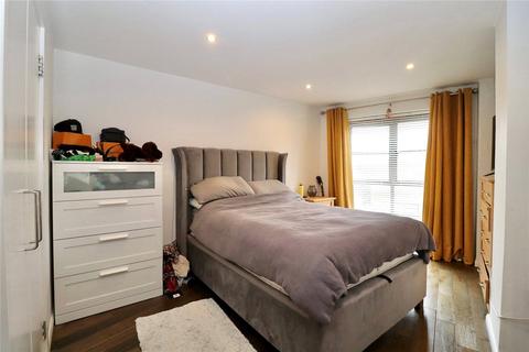 1 bedroom flat for sale, Pollards Close, Rochford, Essex, SS4