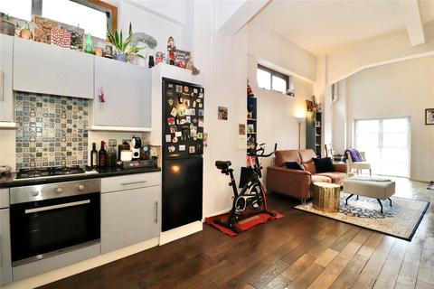 1 bedroom flat for sale, Pollards Close, Rochford, Essex, SS4
