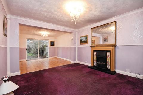 undefined, Doggetts Close, ROCHFORD, Essex, SS4
