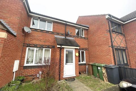 2 bedroom terraced house to rent, Porchester Close, Peterborough