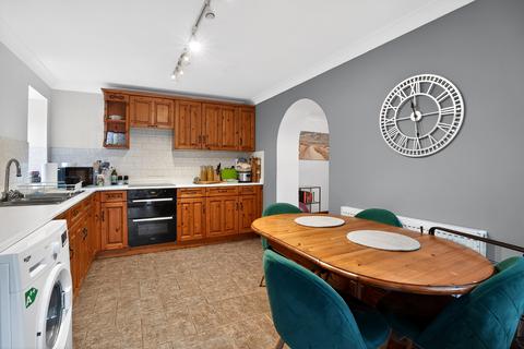 4 bedroom semi-detached house for sale, Holt Road, Cromer, NR27