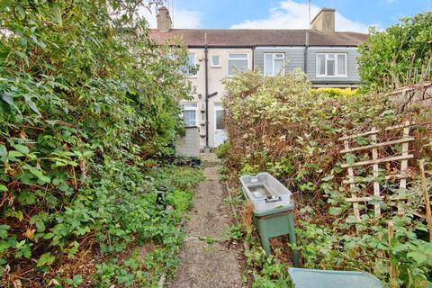 3 bedroom terraced house for sale, The Grove, Southend-on-Sea, Essex, SS2