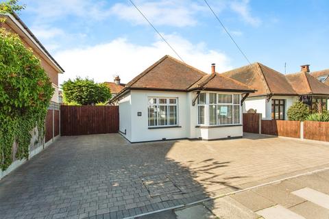 3 bedroom bungalow for sale, Acacia Drive, Thorpe Bay, Essex, SS1