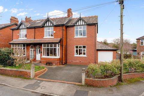 4 bedroom semi-detached house for sale, Sylvan Avenue, Sale