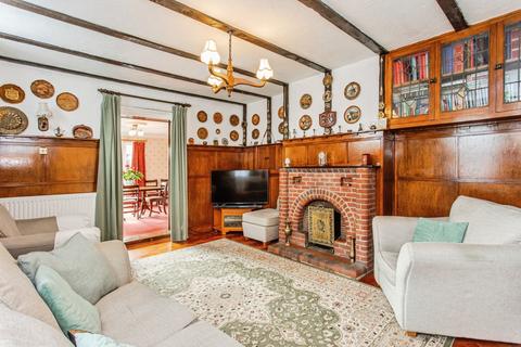 4 bedroom detached house for sale, High Street, Great Wakering, Southend-on-Sea, Essex, SS3