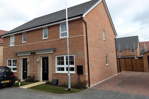 3 bedroom semi-detached house to rent, Ormesby Place, Hampton Water, Peterborough