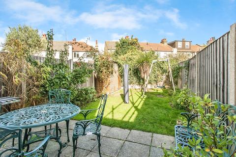undefined, Shoebury Avenue, Shoeburyness, Southend-on-Sea, Essex, SS3