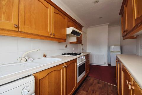 2 bedroom flat for sale, 5C Wilson Road, Southend-on-Sea, Essex, SS1