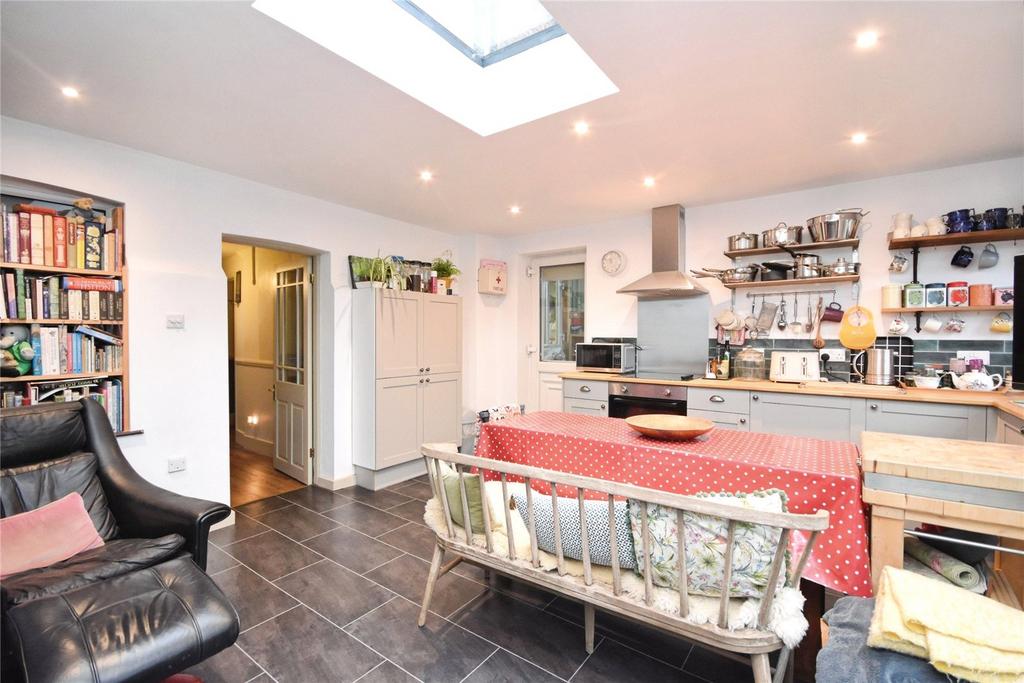 Second Kitchen