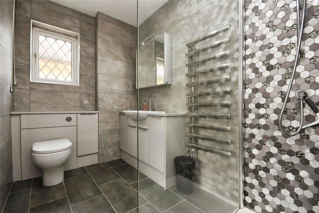 En-Suite To Master