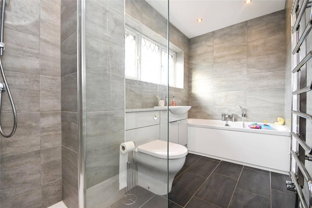 Bath/Shower Room