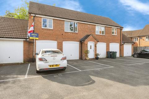 1 bedroom flat for sale, Sunderland Close, Carbrooke, Thetford, Norfolk, IP25