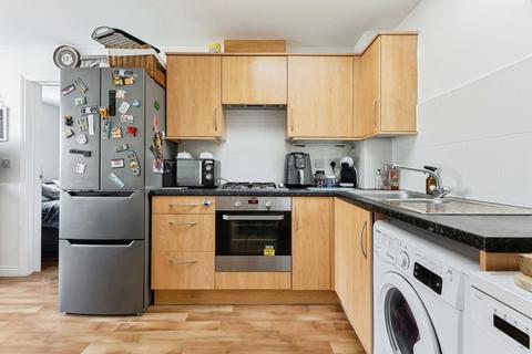 1 bedroom flat for sale, Sunderland Close, Carbrooke, Thetford, Norfolk, IP25