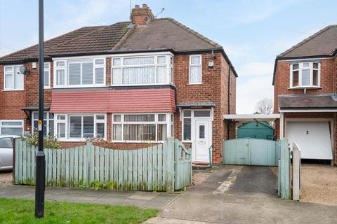 Whernside Avenue, York