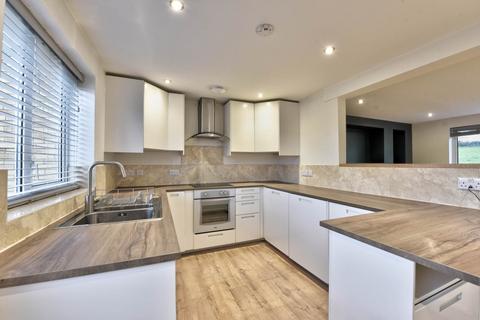 3 bedroom terraced house to rent, Clements Road, Henley-On-Thames