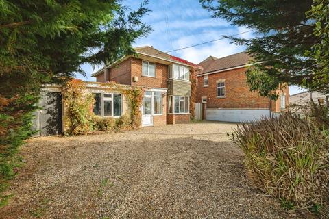 4 bedroom detached house for sale, Coast Road, Bacton, Norwich, Norfolk, NR12