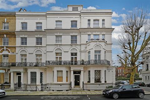 Studio to rent, Elm Park Road, Chelsea, SW3