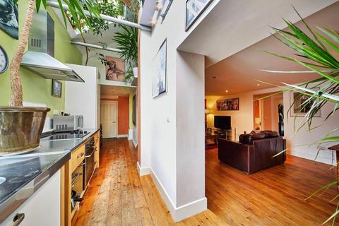 undefined, Newbury,  Berkshire,  RG14