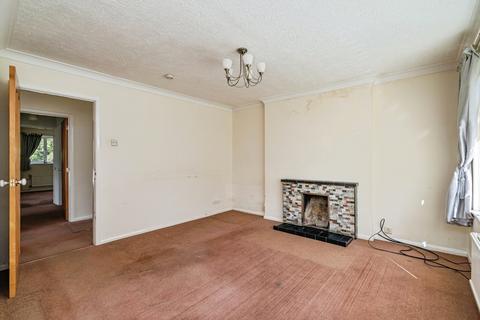 3 bedroom bungalow for sale, Taverham Road, Felthorpe, Norwich, Norfolk, NR10