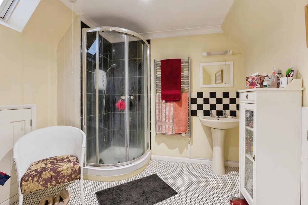 Ensuite