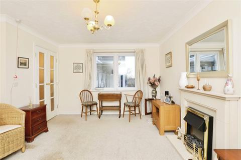undefined, Bartin Close, Sheffield, South Yorkshire, S11