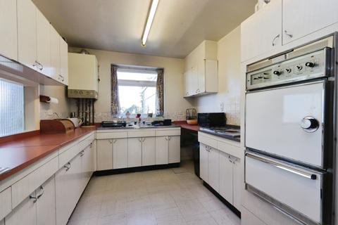 3 bedroom flat for sale, Fulwood Road, Sheffield, South Yorkshire, S10