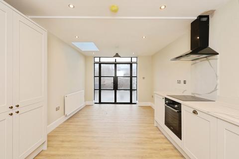 undefined, Newington Road, Sheffield, South Yorkshire, S11