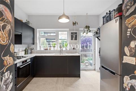1 bedroom apartment for sale, Finsbury Park Road, London, N4