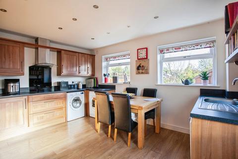 3 bedroom end of terrace house for sale, Newman Close, Sheffield, South Yorkshire, S9