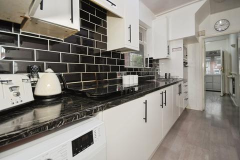 3 bedroom semi-detached house for sale, Hereward Road, SHEFFIELD, South Yorkshire, S5