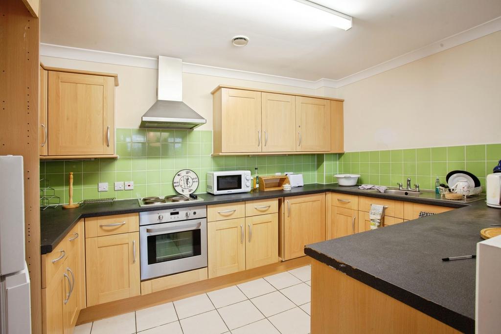 Apartment in Sheffield, South Yorkshire - More