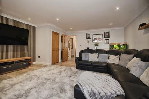 undefined, Laburnum Close, Chapeltown, Sheffield, South Yorkshire, S35