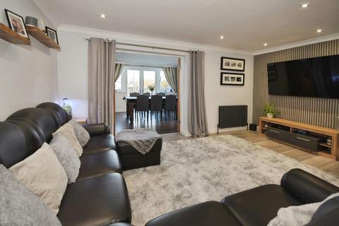 undefined, Laburnum Close, Chapeltown, Sheffield, South Yorkshire, S35