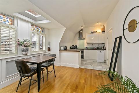 2 bedroom apartment for sale, Amyand Park Road, St Margarets, Twickenham, TW1