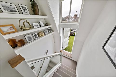 2 bedroom apartment for sale, Amyand Park Road, St Margarets, Twickenham, TW1