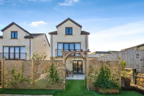 4 bedroom detached house for sale, Woodall Way, Killamarsh, Sheffield, North East Derbyshire, S21