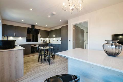 4 bedroom detached house for sale, Woodall Way, Killamarsh, Sheffield, North East Derbyshire, S21
