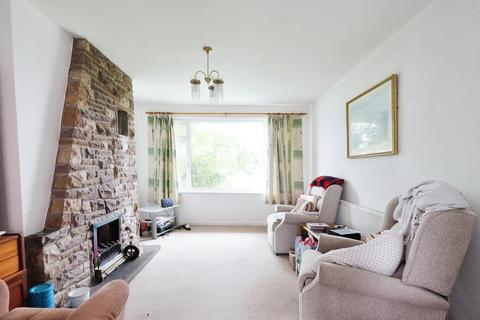 3 bedroom semi-detached house for sale, Casson Drive, Harthill, Sheffield, South Yorkshire, S26