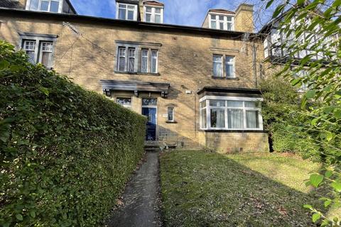 undefined, St. Marys Road, Leeds, West Yorkshire, LS7
