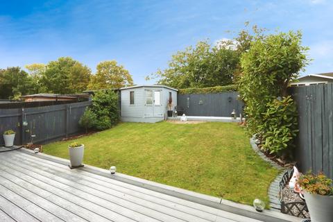 undefined, Aintree Avenue, Eckington, Sheffield, Derbyshire, S21