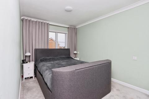 3 bedroom terraced house for sale, Bishops Walk, Kiveton Park, Sheffield, South Yorkshire, S26