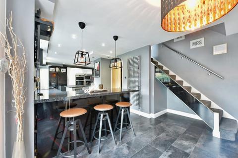 4 bedroom detached house for sale, Ringwood Road, Sothall, Sheffield, S20