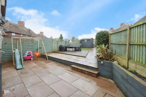 3 bedroom semi-detached house for sale, Mansfield Road, Killamarsh, Sheffield, Derbyshire, S21