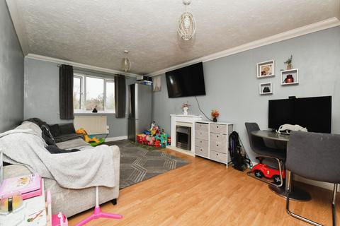 undefined, Waterville Drive, Vange, Basildon, Essex, SS16