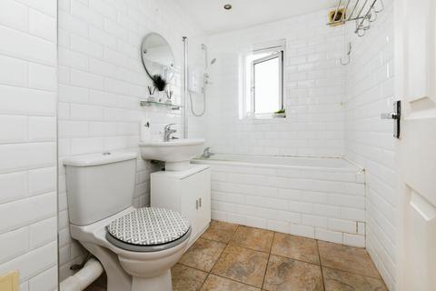 undefined, Waterville Drive, Vange, Basildon, Essex, SS16